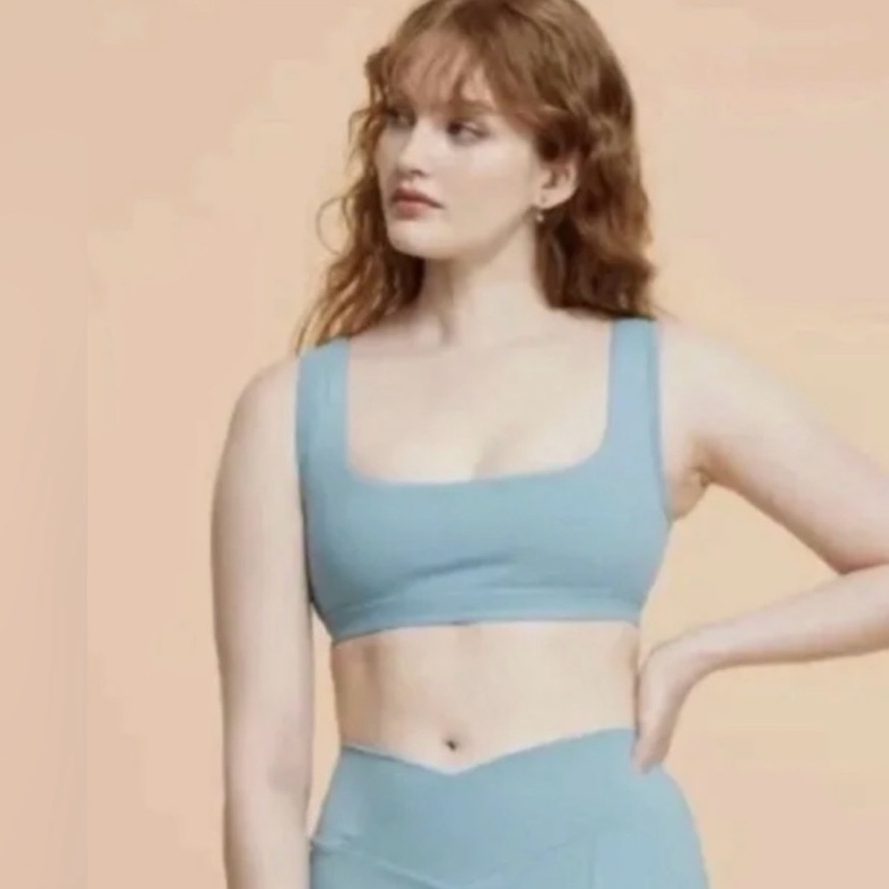 Blogilates Crisscross Bra Cameo Blue size small